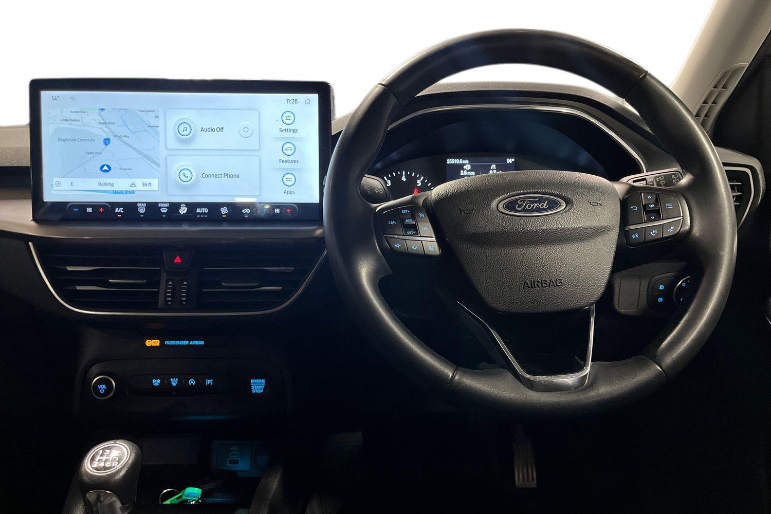 Ford FOCUS Photo 10