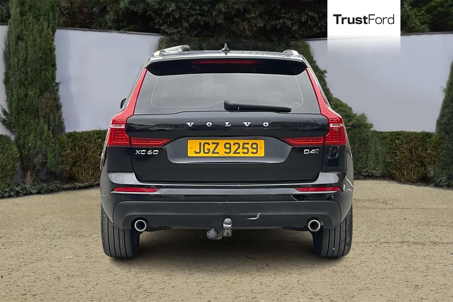 Volvo XC60 Photo 6