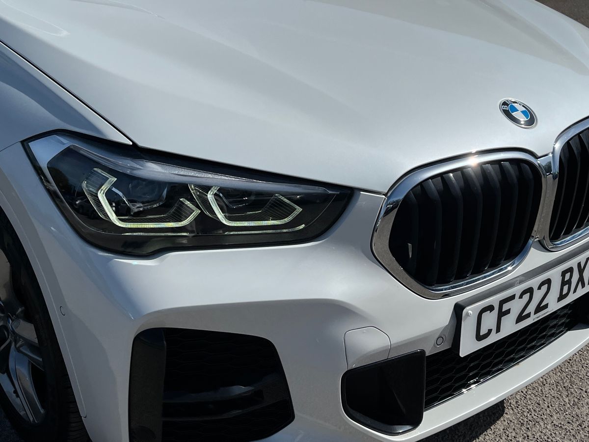 BMW X1 Photo 17