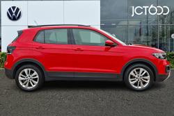 Volkswagen T-Cross Photo 4