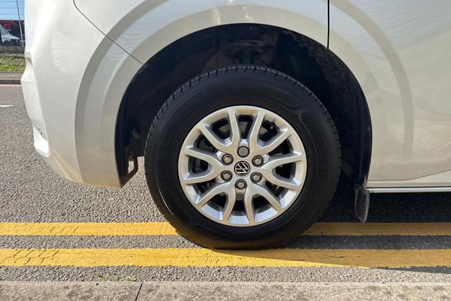 VOLKSWAGEN Transporter Photo 31