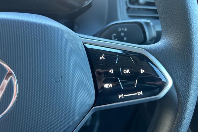 Volkswagen ID. BUZZ Photo 17