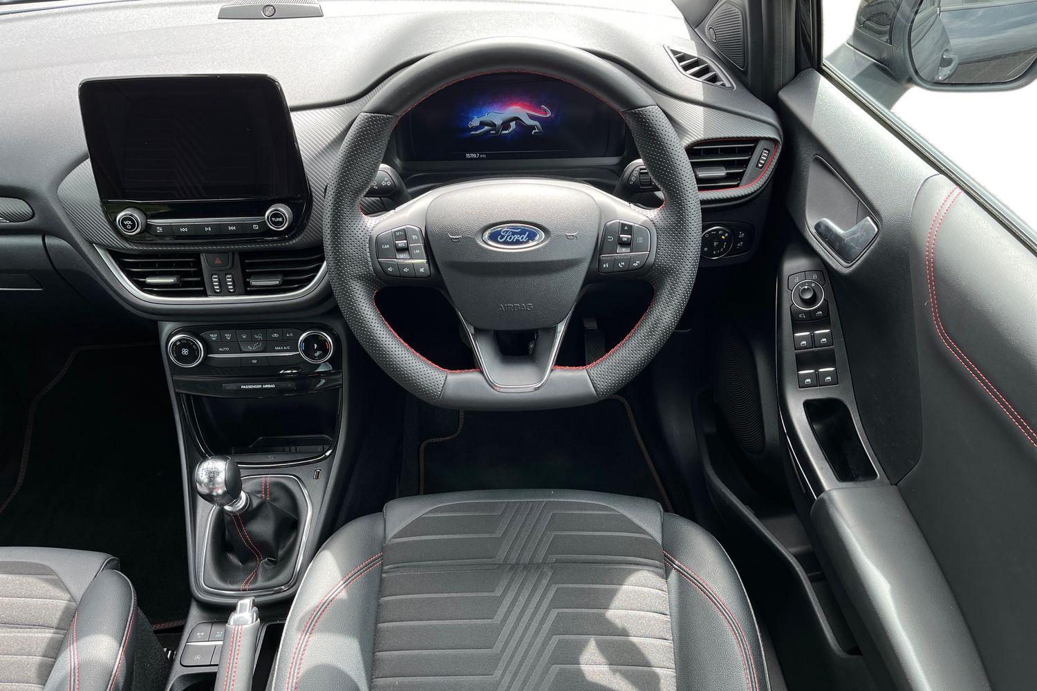 Ford PUMA Photo 10