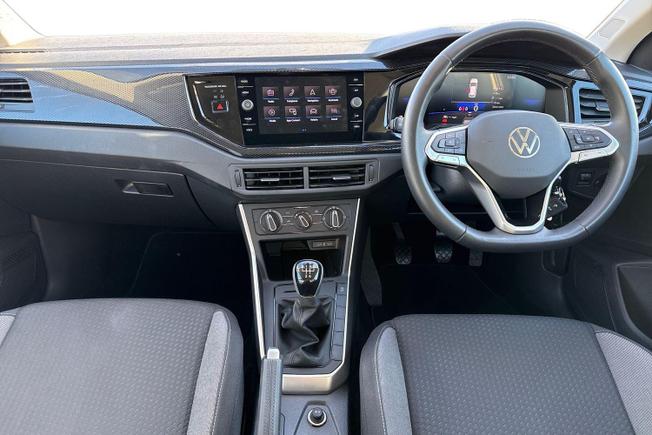 VOLKSWAGEN Polo Photo 10