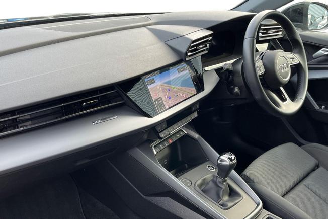 AUDI A3 Photo 2