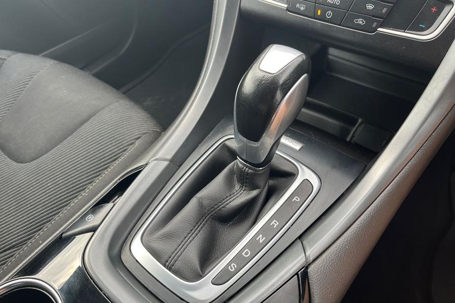 Ford MONDEO Photo autoimg-4ec393f6d1c2506b70e5ebf7f54b417a2aca7201.jpg