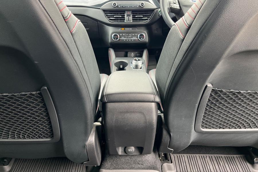 Ford Focus Photo autoimg-4ecceae63330a2e75e44c69c1cd0c8120ce17b51.jpg