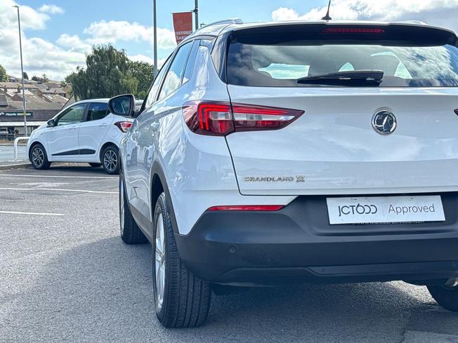 VAUXHALL Grandland X Photo 28