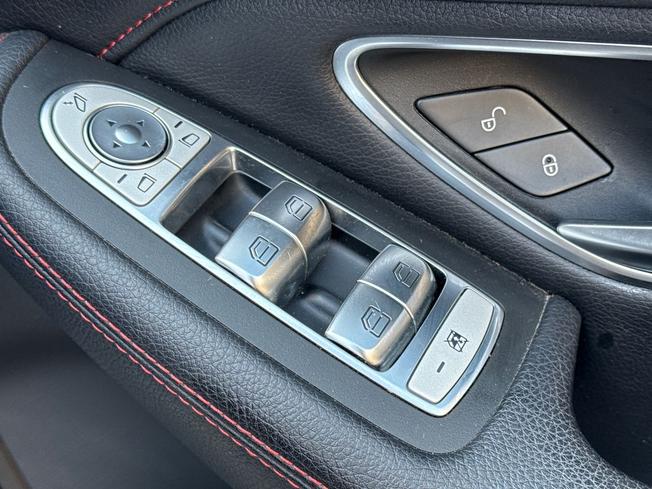 Mercedes-Benz GLC Photo 42