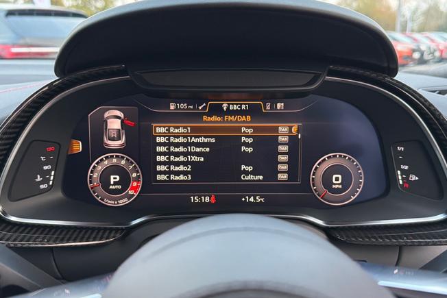 AUDI R8 Photo 13
