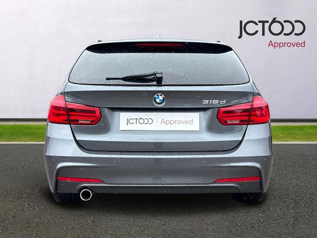 BMW 3 Series Photo 7