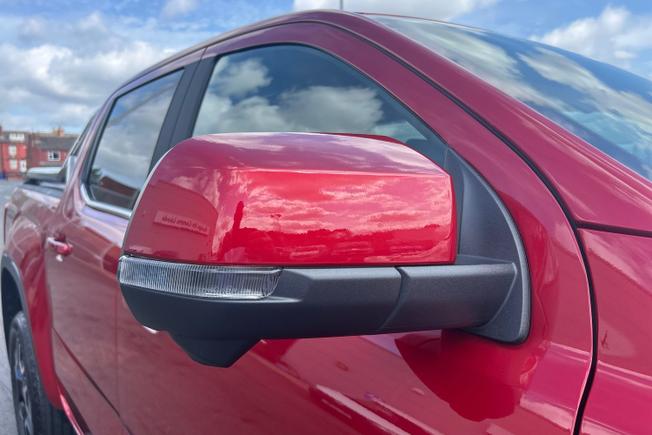 VOLKSWAGEN Amarok Photo 20