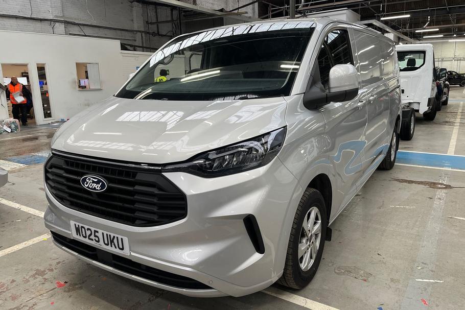 Used Ford TRANSIT CUSTOM WO25UKU 26