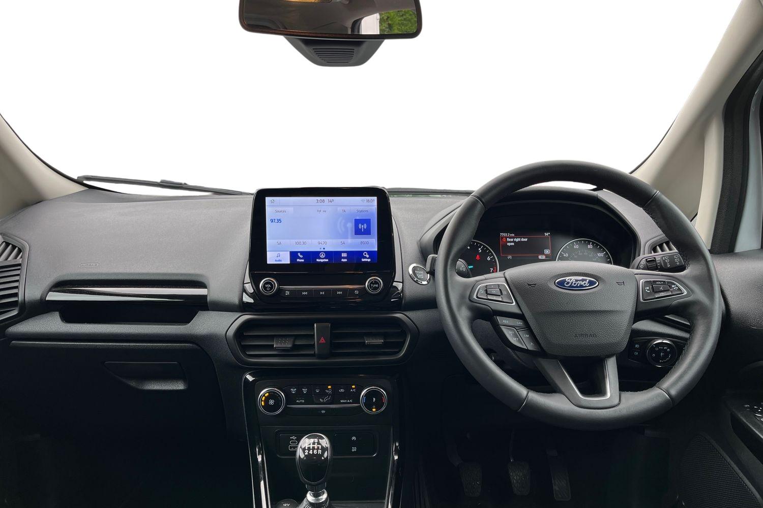 Ford ECOSPORT Photo 9