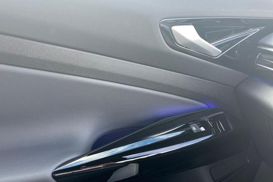 Volkswagen ID.4 Photo autoimg-4edf94abff1bb1e08c4d0d029ab416a36755feac.jpg