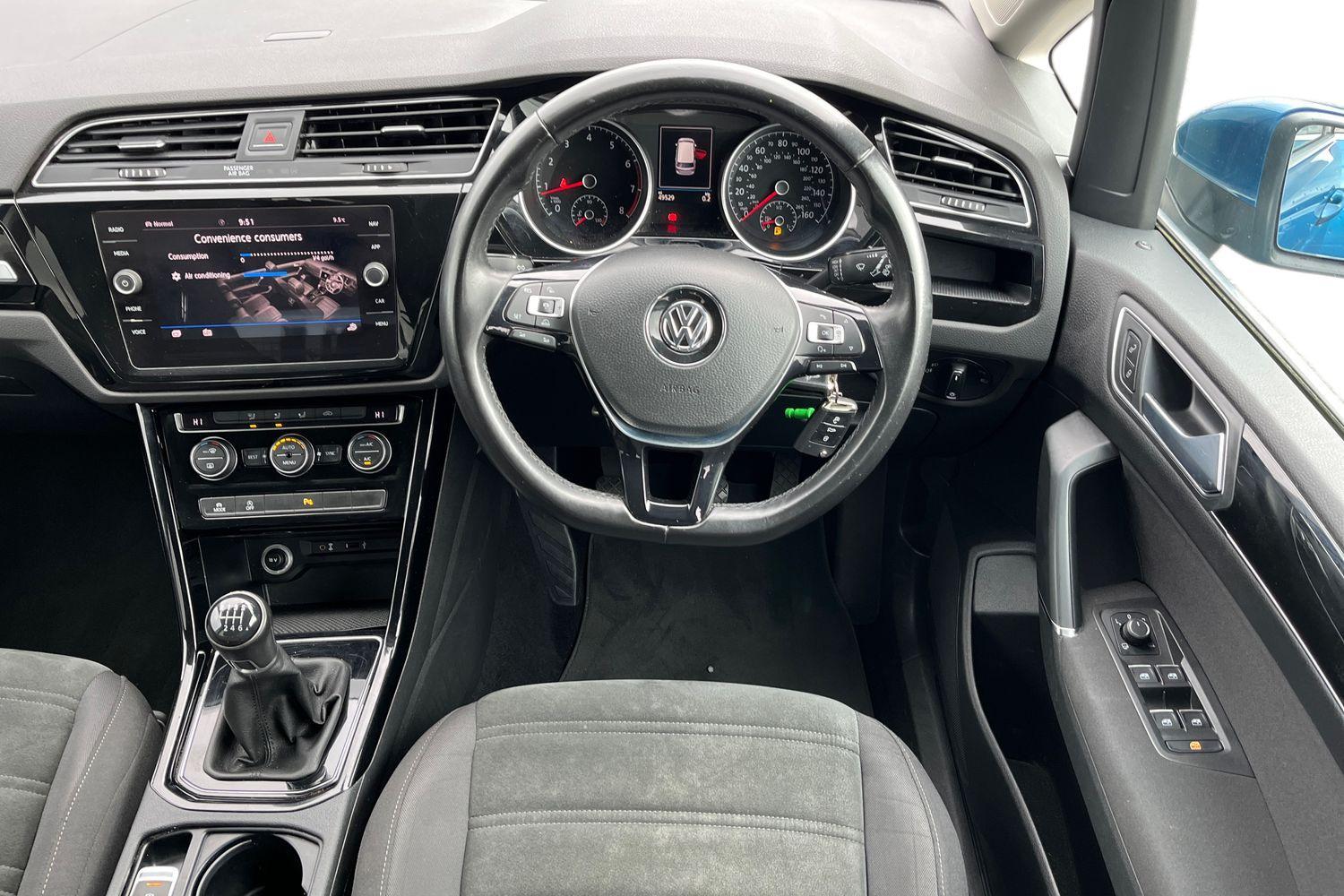 Volkswagen TOURAN Photo 10