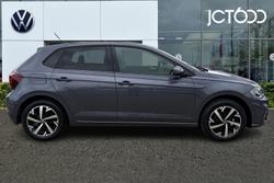 VOLKSWAGEN Polo Photo 4