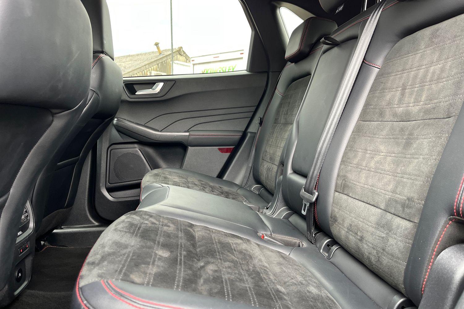 Ford KUGA Photo 19