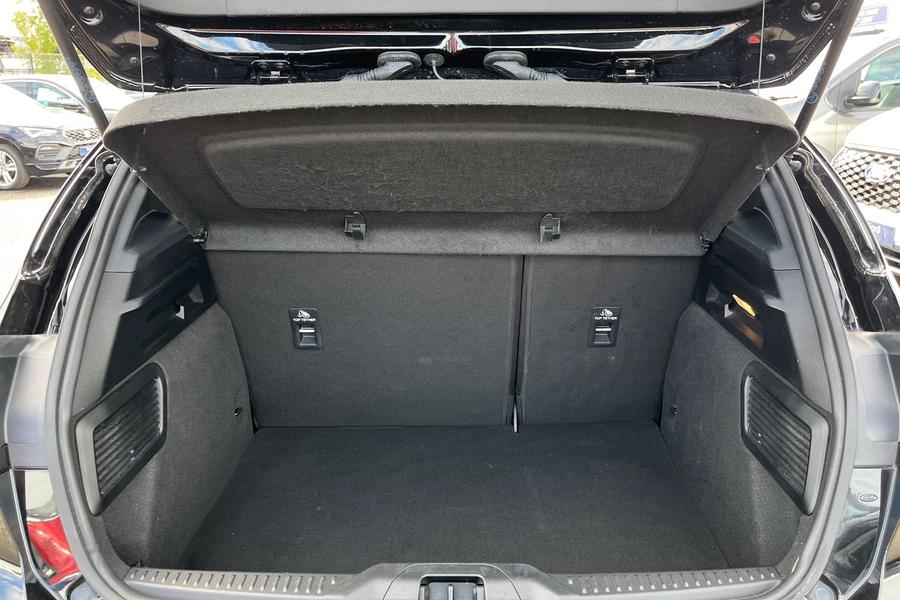 Ford Focus Photo autoimg-4eea86f8ace591c3f2b84a8887029ff465a60bf1.jpg
