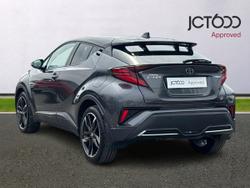 TOYOTA C-Hr Photo 3