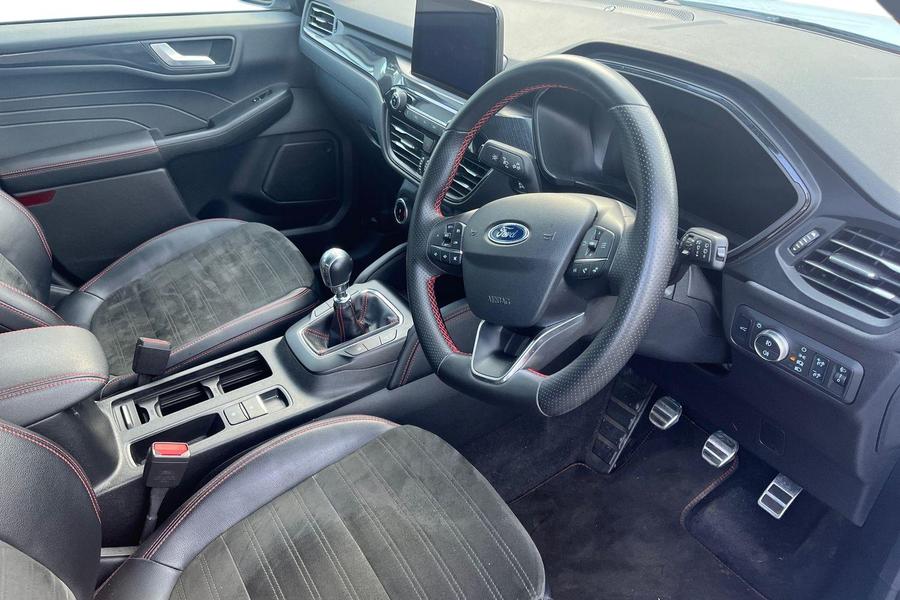 Ford KUGA Photo autoimg-4ef6d064af87a6996ccd90e1bd61686bd0c0a87f.jpg
