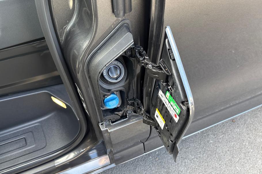 Used Ford TRANSIT CUSTOM YP75HFT 33