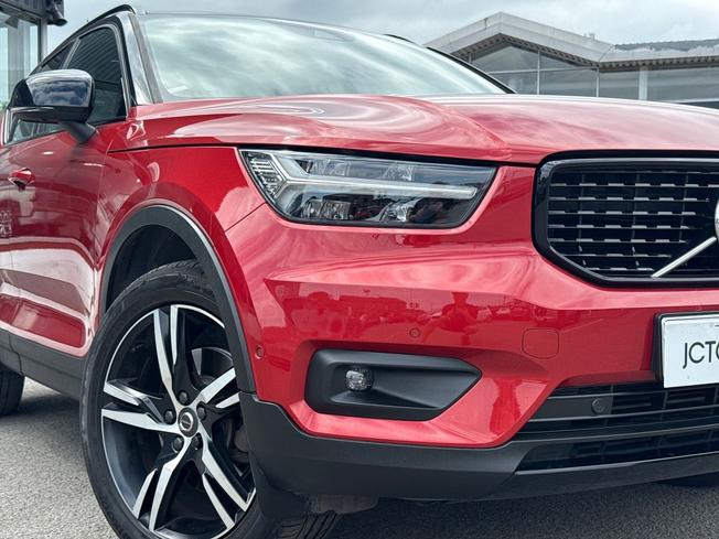 VOLVO Xc40 Photo 19