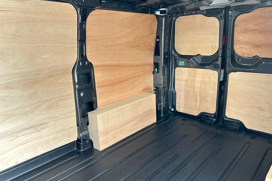 Used FORD TRANSIT CUSTOM WN75AUY 5