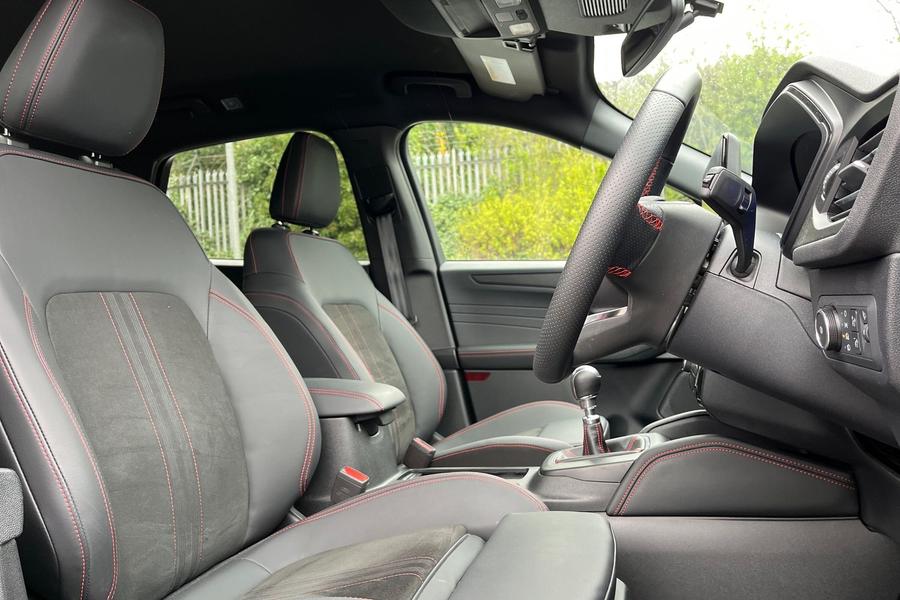 Ford Kuga Photo autoimg-4f058e8c6cac64e5779188341458564fab181fd0.jpg