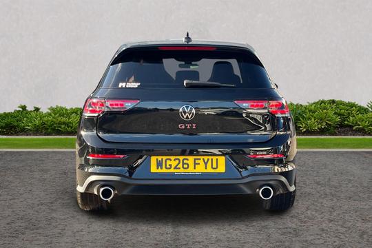 Volkswagen Golf Photo autoimg-4f07a1edbfa8d27eccb4c9d28aae044388b3f04c.jpg