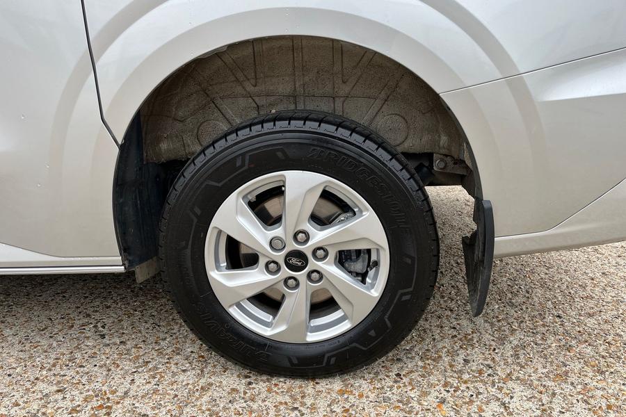 Ford TRANSIT CUSTOM Photo autoimg-4f0b7db6f1c03713c2eef9a8498d77c160932fa6.jpg