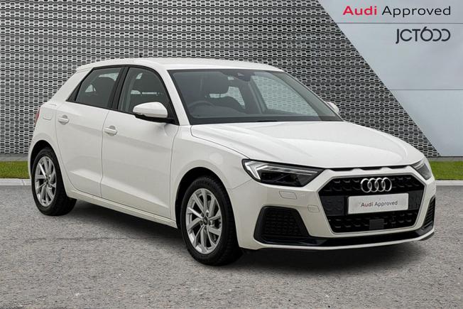 AUDI A1 Photo 1