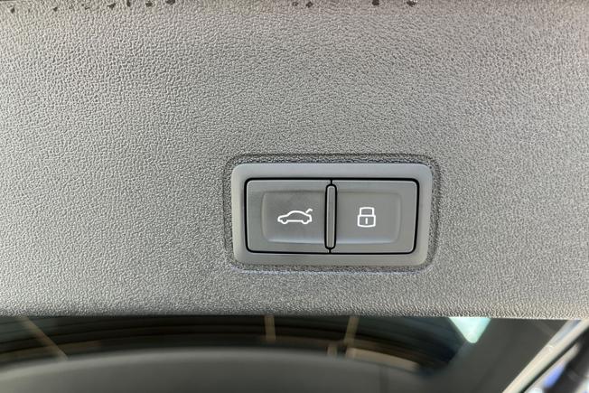AUDI Q3 Photo 45