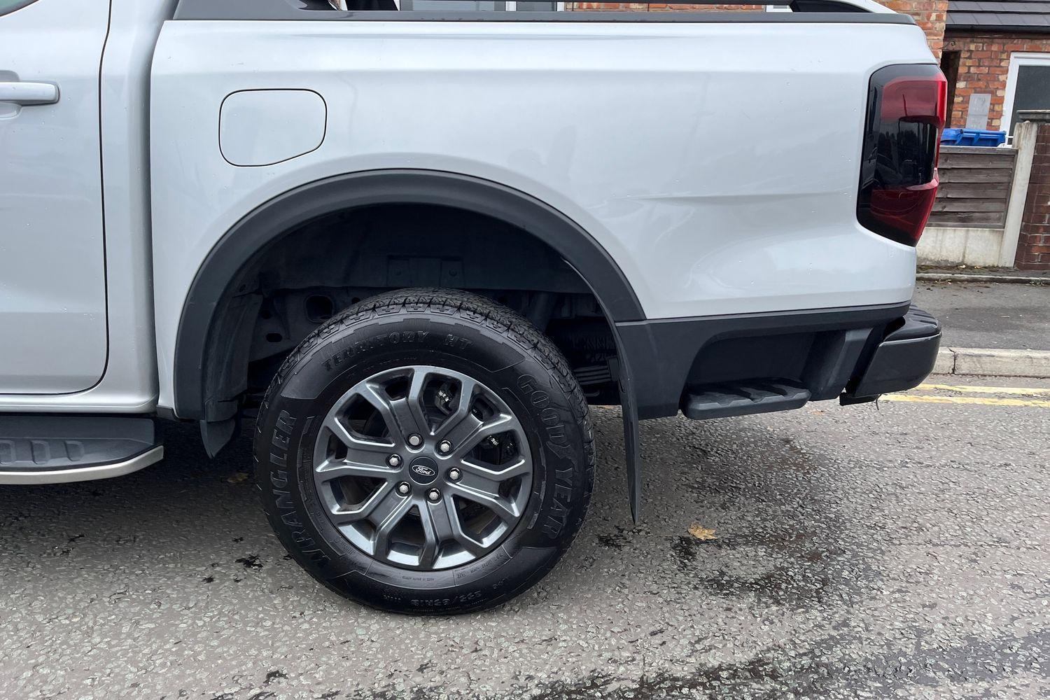 Ford RANGER Photo 26