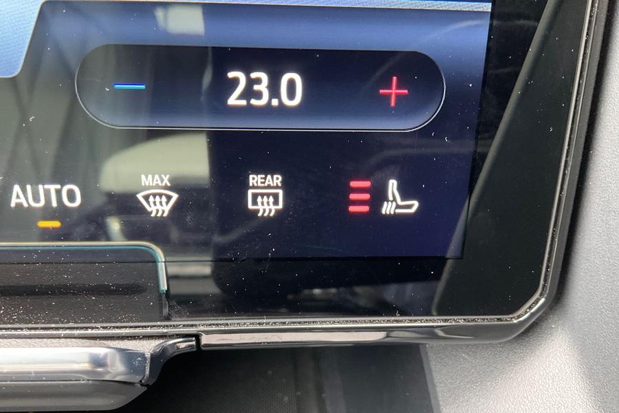 Ford Explorer Photo autoimg-4f29f89799fdaafbff04b22c479be995b7c48bc0.jpg