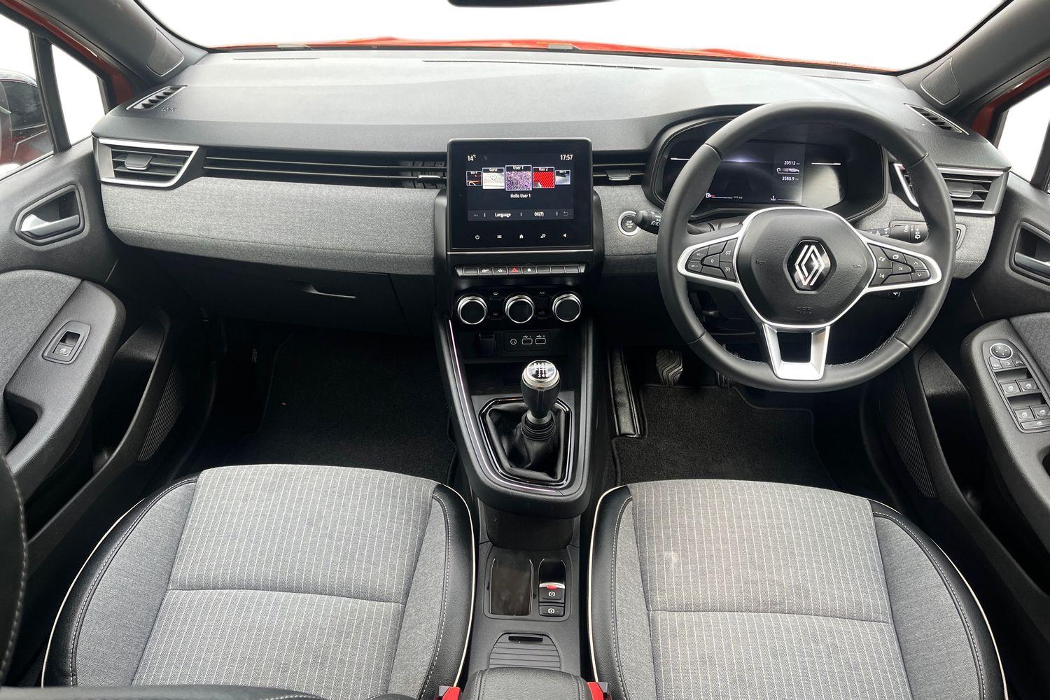Renault CLIO Photo 9