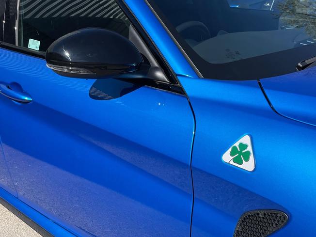 ALFA ROMEO Giulia Photo 20