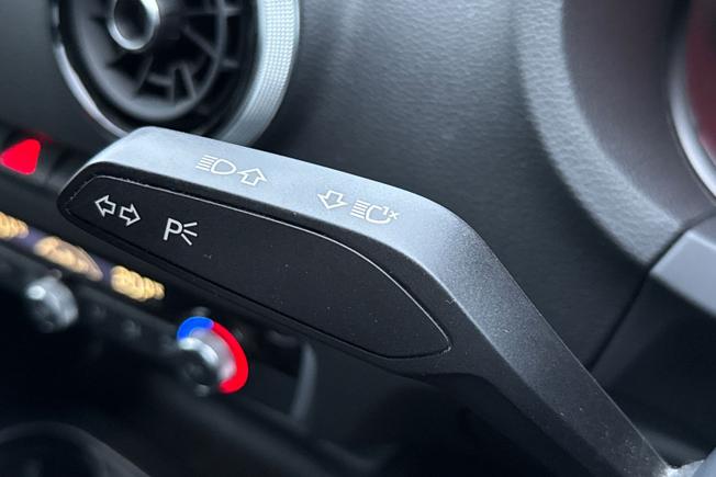 AUDI A3 Photo 38