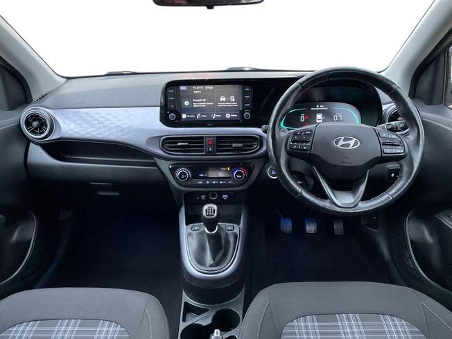 HYUNDAI i10 Photo 10