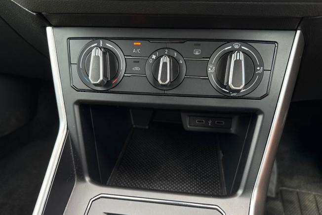 Volkswagen Polo Photo 21