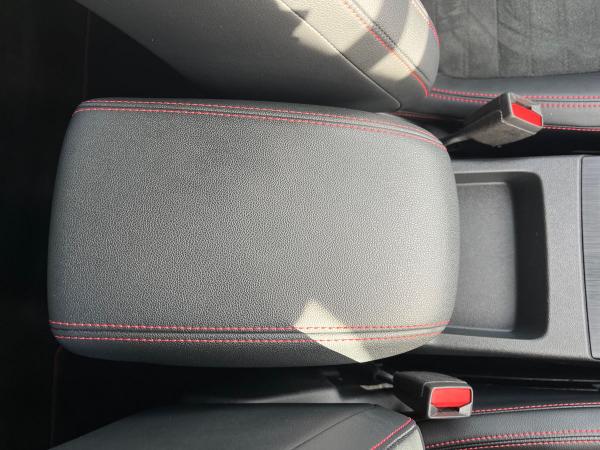 Ford Kuga Photo autoimg-4f2fac7a48a82f95638deffe776ee76dc7fa8b52.jpg