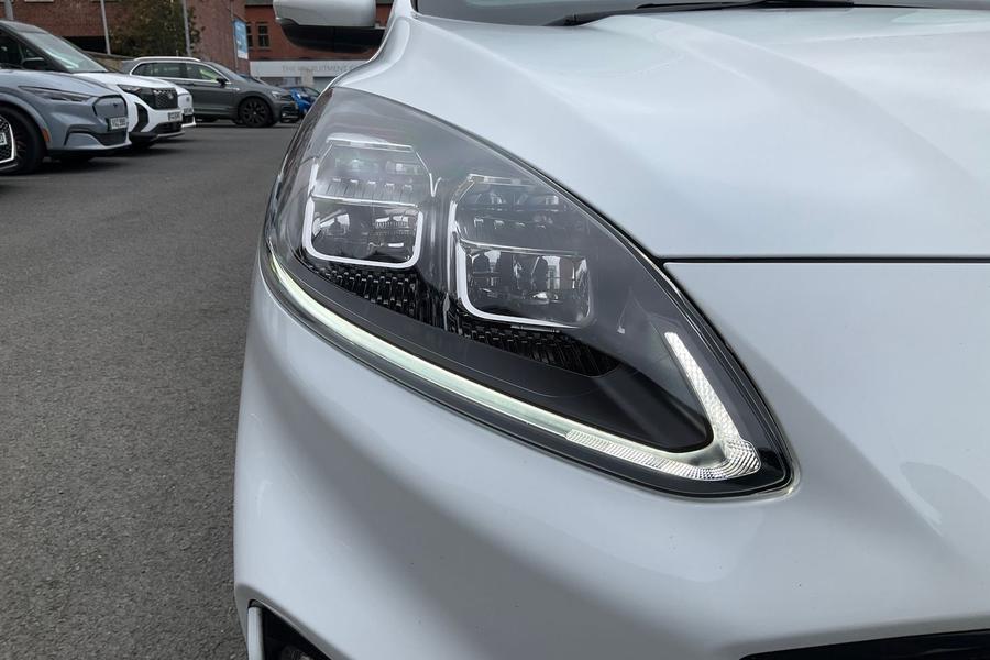 Ford KUGA Photo autoimg-4f315b3c525a082f5480b363f43a4e7d1b3d7e20.jpg