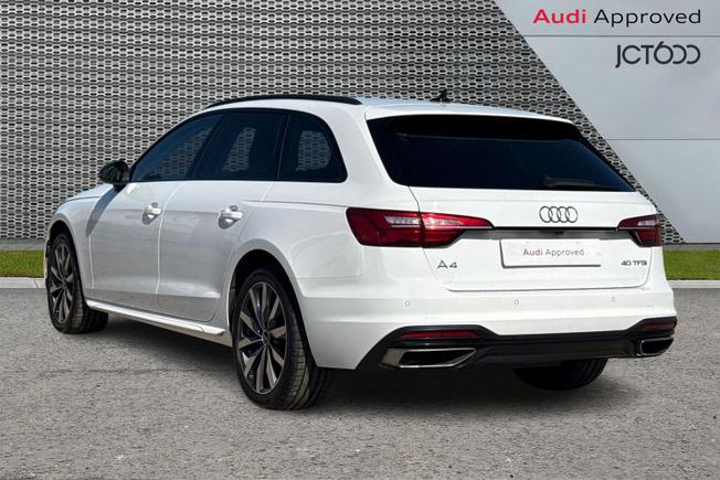 AUDI A4 Avant Photo 3
