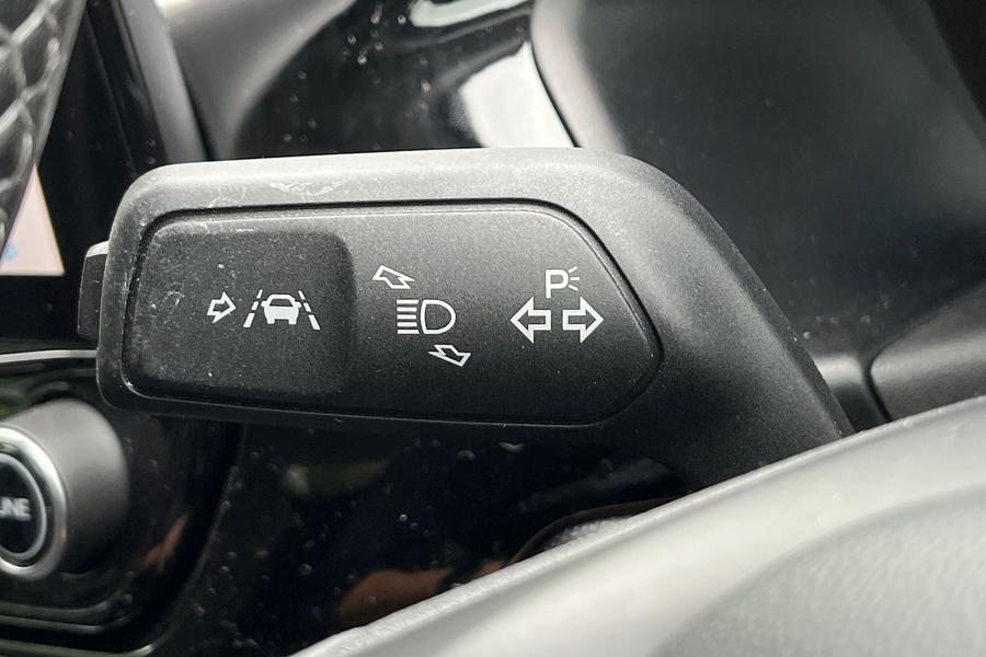 Ford Fiesta Photo autoimg-4f333f4130af61328c8be7286945ded2a8b5f43c.jpg