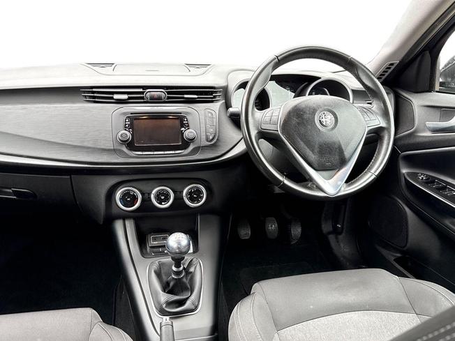 ALFA ROMEO Giulietta Photo 11