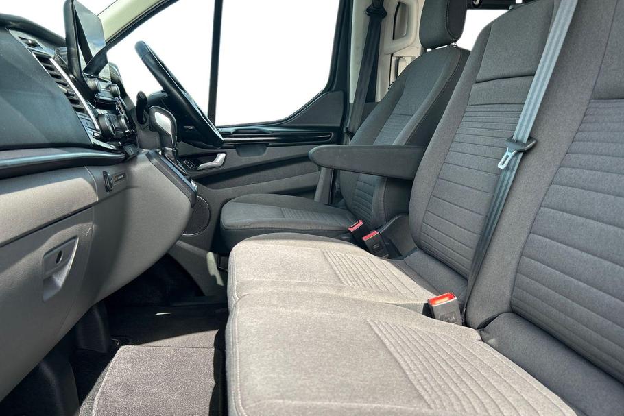 Used Ford TOURNEO CUSTOM SF20OPZ 11