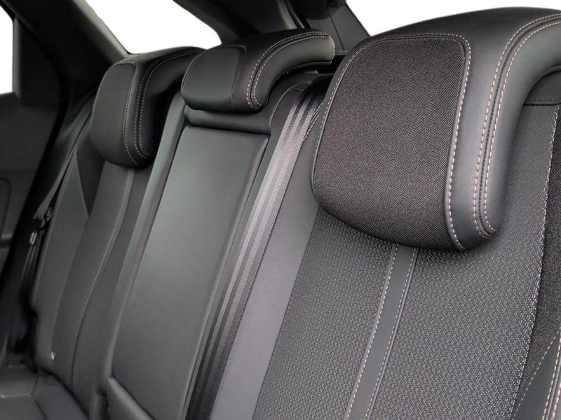 Used Peugeot 3008 VK24UEP 17