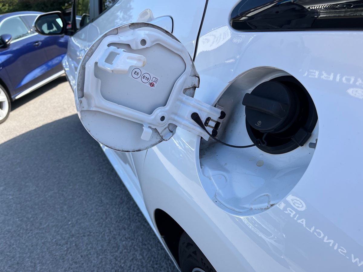 Toyota Yaris Photo 22