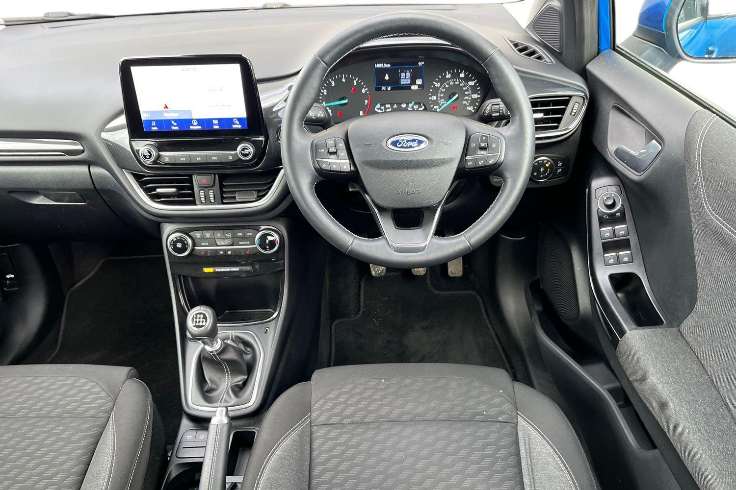 Ford PUMA Photo 10