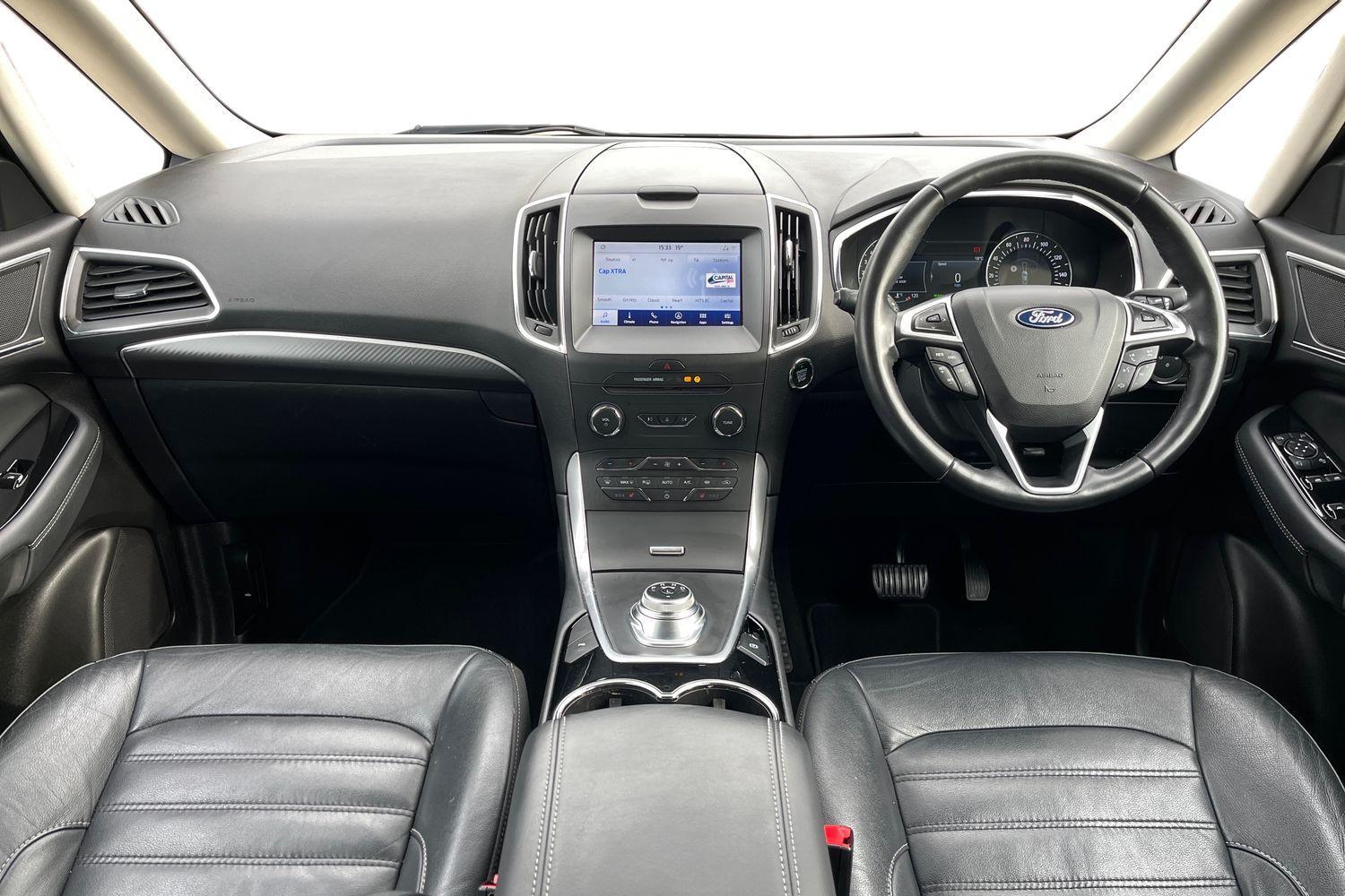 Ford Galaxy Photo 9